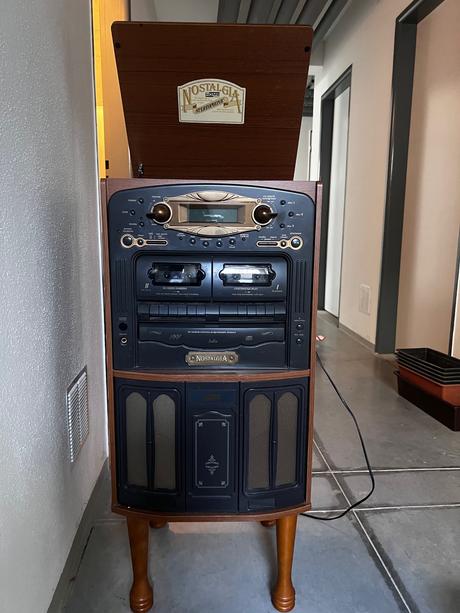 Stereo konzola nostalgia, 