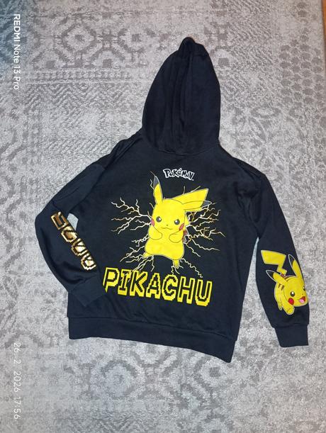 Pikachu mikina, 146