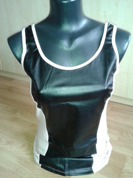 Šaty s koženkou, l