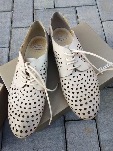 Kožené ležérne poltopánky, baťa,39