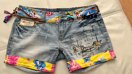 Kraťasy, desigual,40