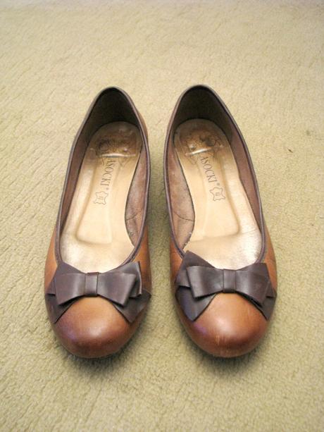 Hnedé kožené baleríny, lasocki,39