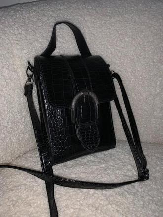 Kožená crossbody kabelka,