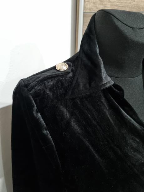 Čierne zamatové midi šaty, timeout,s