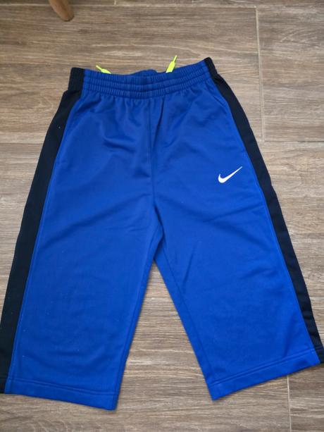 Trištvrťáky č.146-158, nike,146