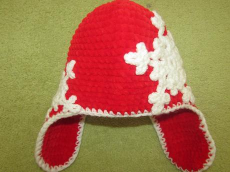 Krásna háčkovaná mäkká vlnená čiapka s vločkami, 98