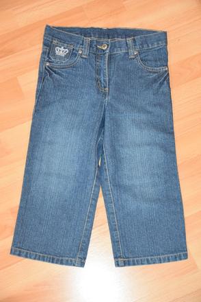 Dievčenské trištvrťáky, 146