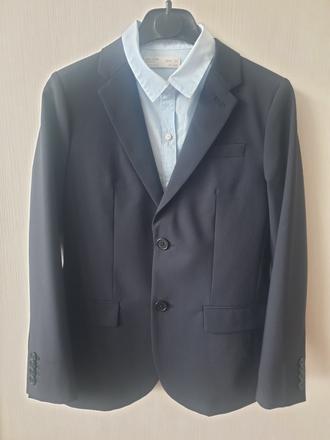 Krásny nohavicový oblek zara, 140