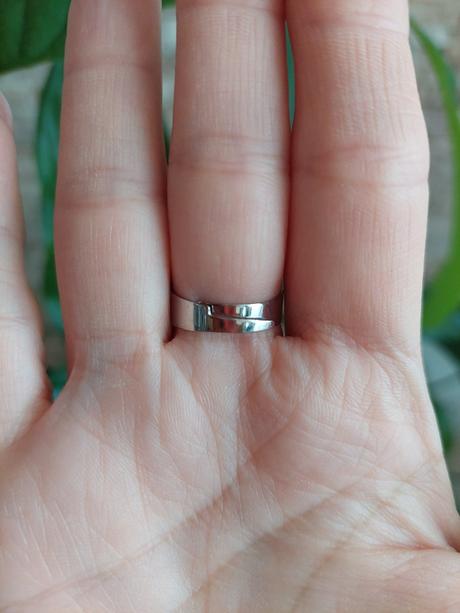 Nastaviteľný prsteň oko,