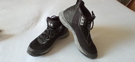 Botasky na basketbal, under armour,38