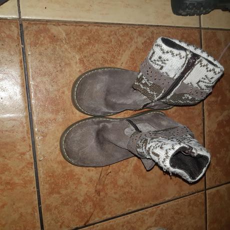 Dievčenské cizmicky, 28