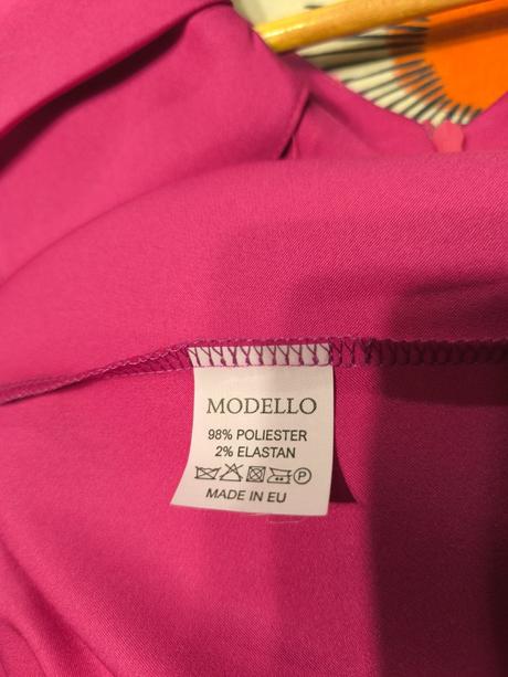 Spoločenské šaty, 38