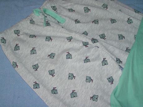 Pyžamo, reserved,146