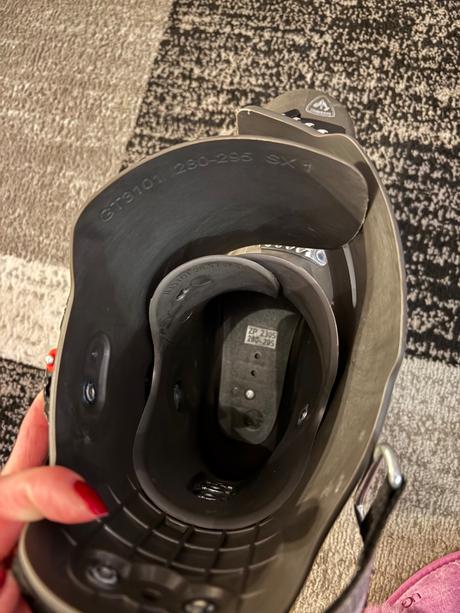 Lyžiarky rossignol hi-speed pro 100 mv 2023, rossignol,43