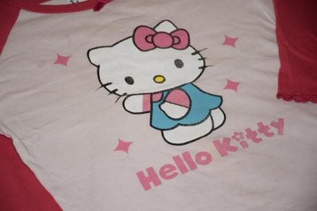 Tensie pyzamko hello kitty sanrio na 4-6r., sanrio,116