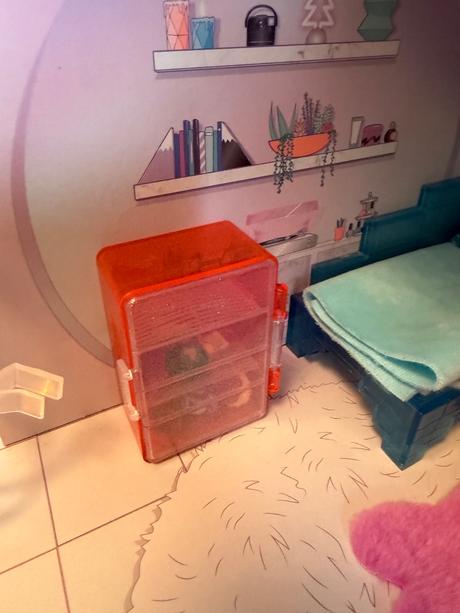 L.o.l dreveny domcek pre lol babiky, 