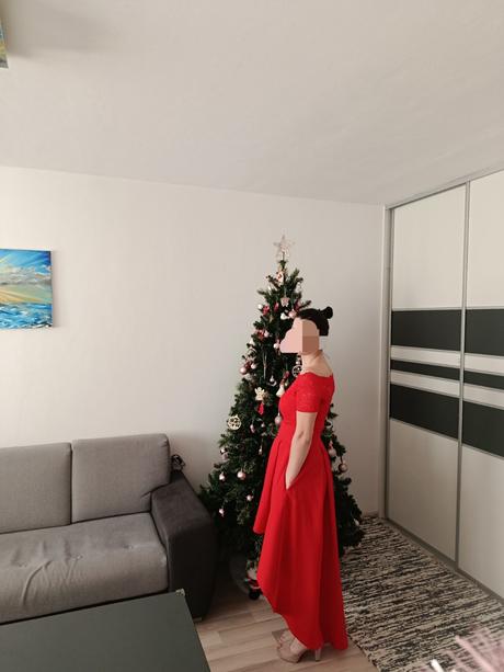 Asymetricke šaty ( sukňa+ body), m