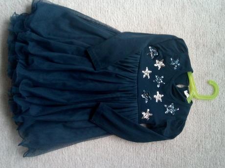 Dievčenské šaty, 104