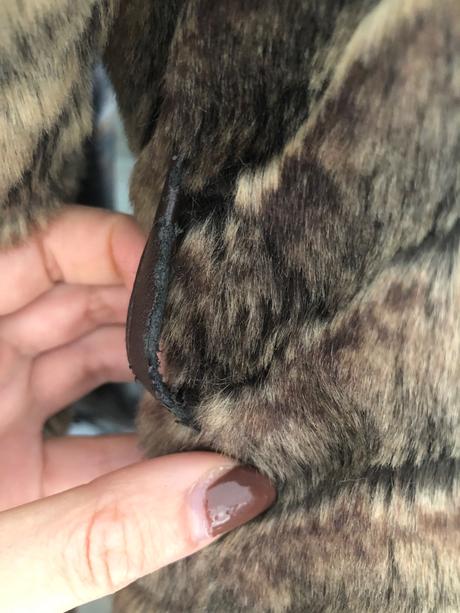 Bunda z umelej kožušiny, 38