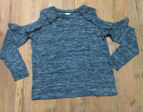 Pulóver s volánikmi, xl