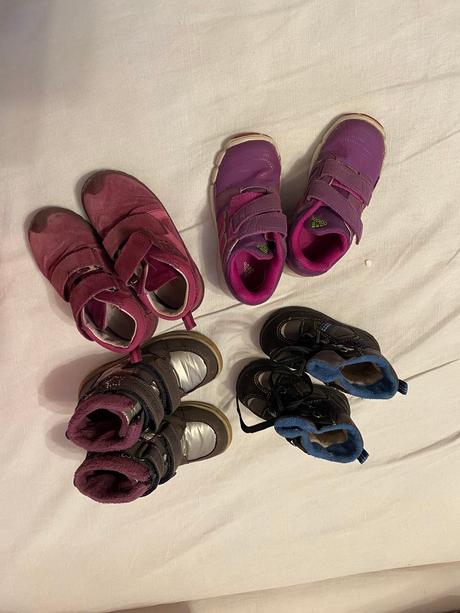 Botasky adidas, adidas,24