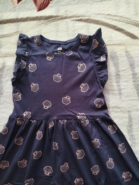 Darujem raz použité šaty č.110/116/122 za poštovné, 116