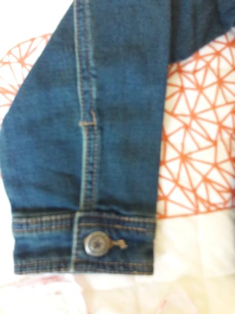 Tmavomodra riflovka, pompdelux,104