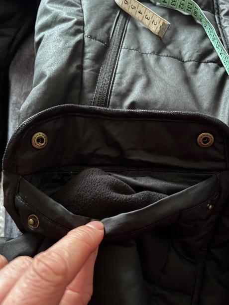 Krasna zimna vetrovka 42, h&m,42