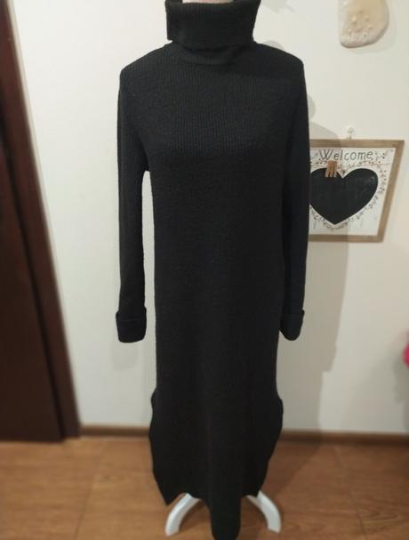 Dlhé rolákove šaty, 38