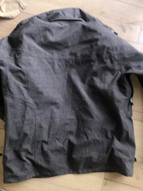 Bunda peak perfomance, m