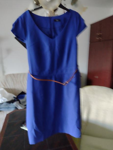 Predám dámske šaty veľkosť m, c&a,m