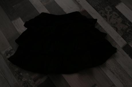 Volániková suknička, 92