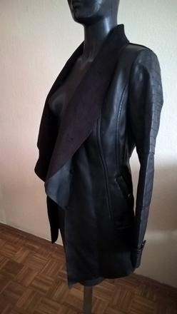 Koženkové predlžené sako, 36