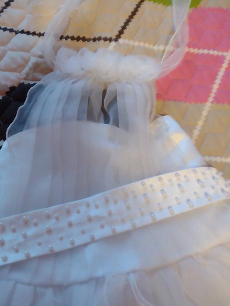 Slávnostné šaty na 1.svate prijimanie, 134