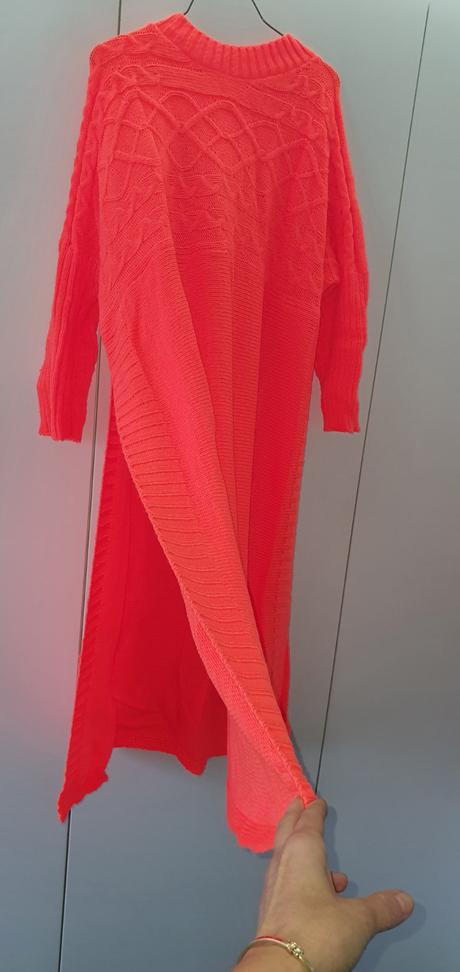 Predĺžený sveter, 