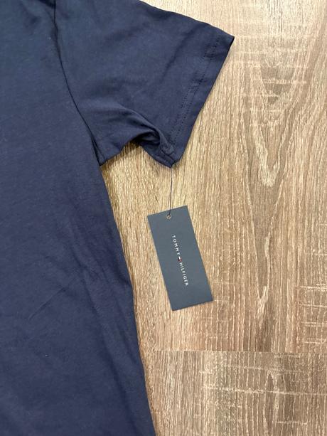 Tommy hilfiger chlapcenske tričko na 10 rokov, tommy hilfiger,140