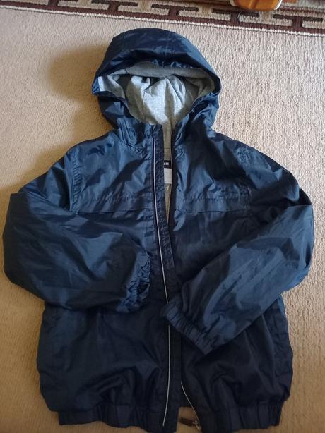 Prechodná vetrovka, 128