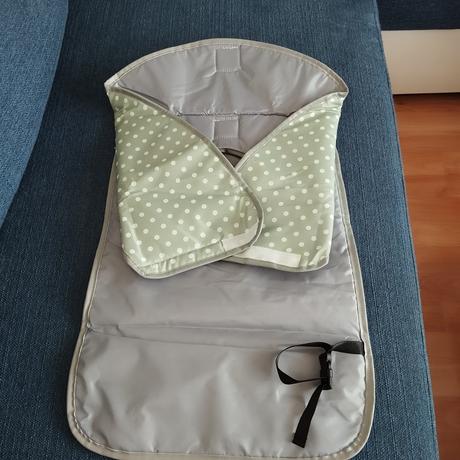 Cestovná prebaľovacia podložka, 