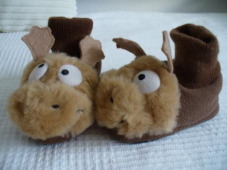 Vianocny "balicek" next a old navy, 68