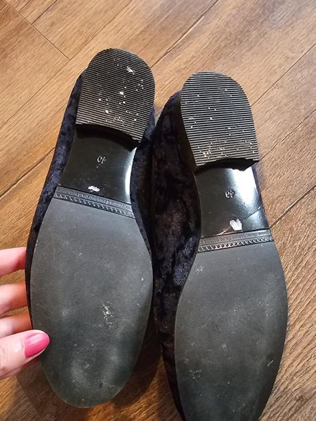 Semisove topanky, 40