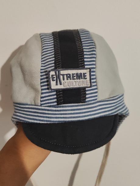 Čiapočka so šiltom, 68