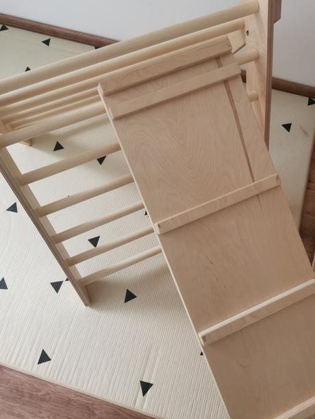 Elis design montessori piklerovej trojuholnik +smy,