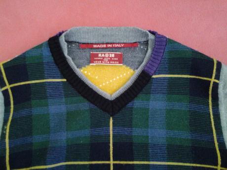 Sviatocny stylovy svetrik rare, 116