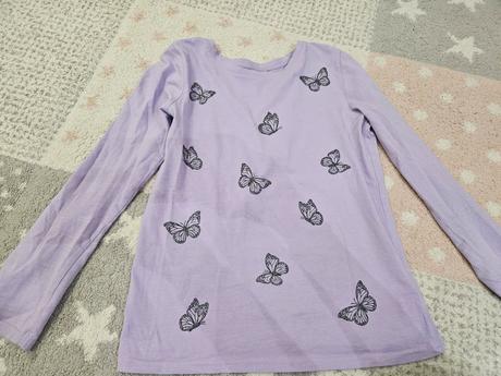 Fialove tricko s motylikmi, 146