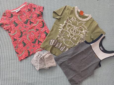 Balík oblečenia veľ.92/98 pre dinomaniaka, 86–98