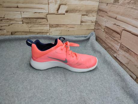 Nike 38,5 - dámske tenisky, nike,38