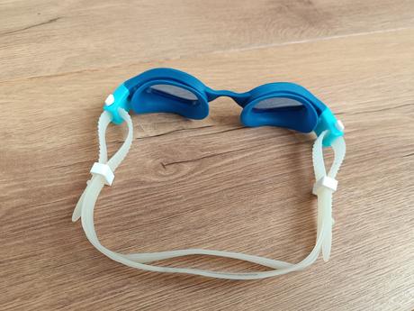 Plavecke okuliare s, 