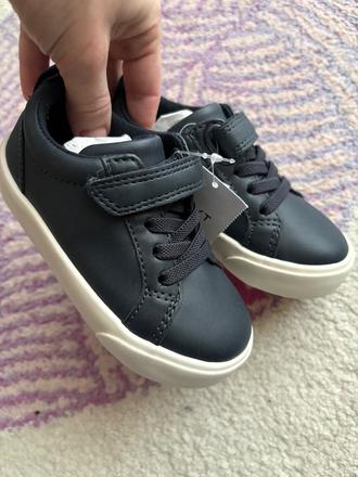 Nove tenisky next, next,22