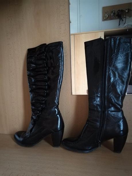 Kozene lakovane cizmy, 37
