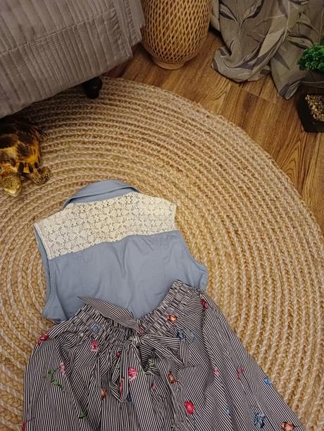 H&m komplet kvetovanopružkovaná sukňa s vestou, h&m,s